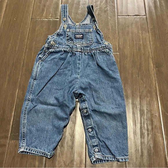 18M OshKosh B gosh Overalls - Picture 6 of 7